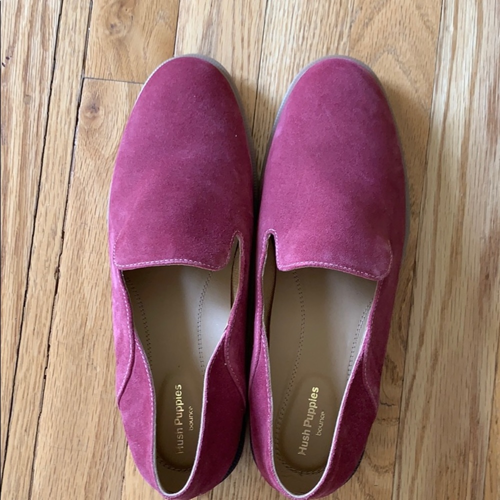 Brand new hush puppies loafers. Wide width!